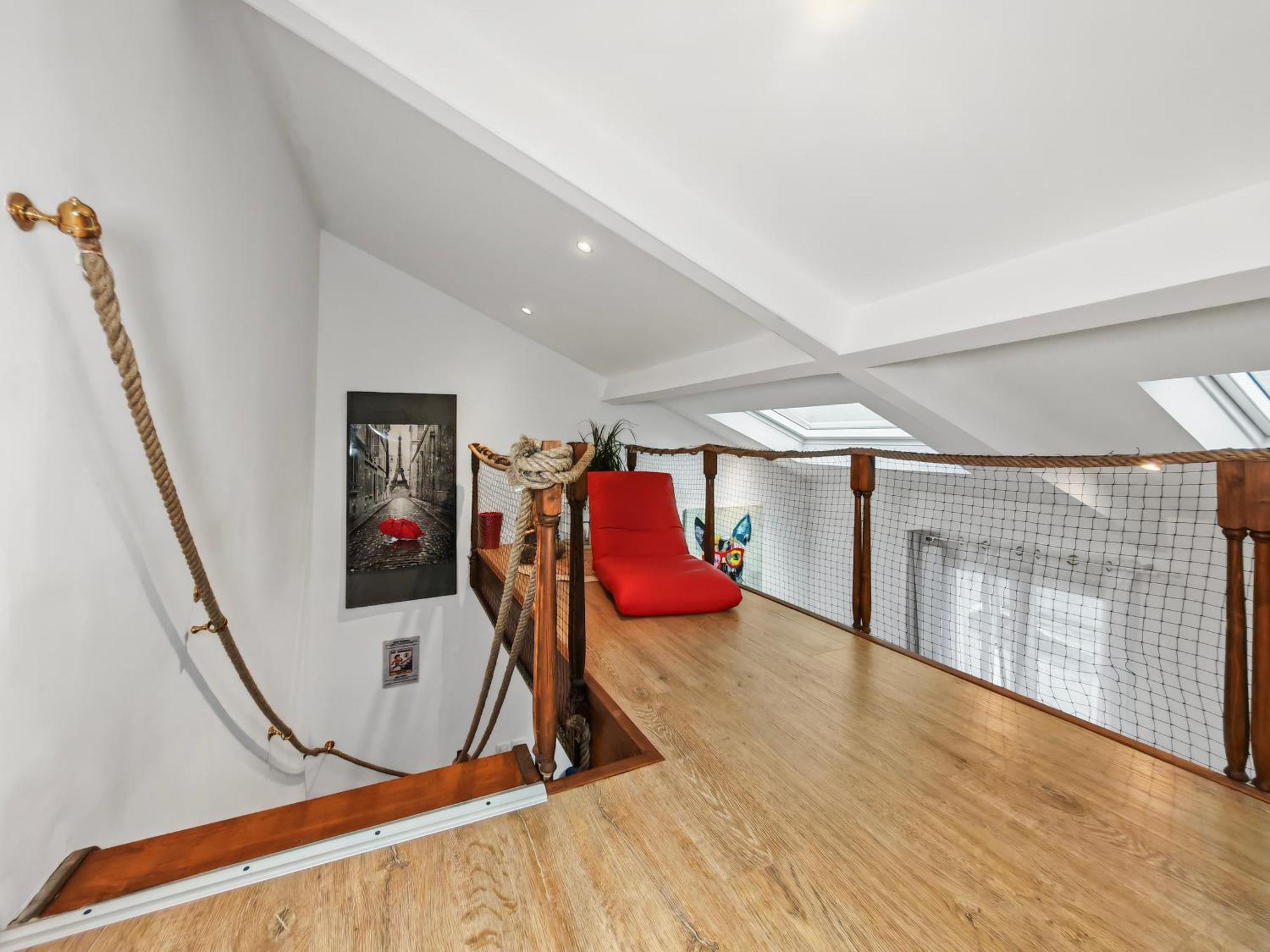 Loft Duplex A 2 Min De Paris - Parking Gratuit Apartment Le Pre-Saint-Gervais Exterior photo